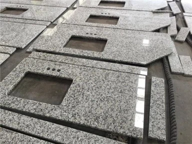 Taulell de granit gris perla