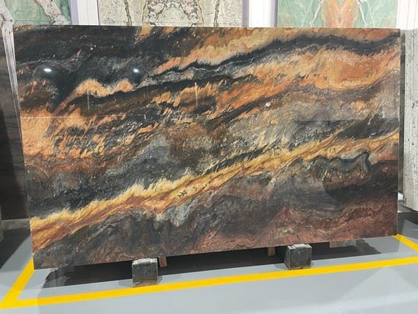 jacaranda oro quartzite slab
