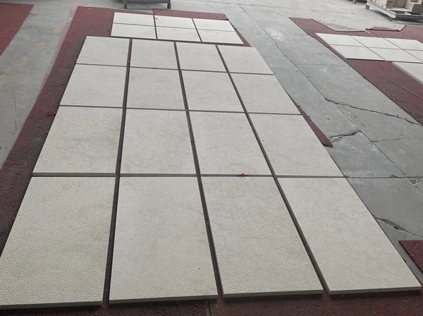 Outdoor Limestone Flooring Tiles