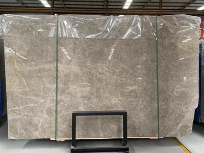 Lloses de marbre gris maya