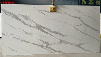 Quars veteat blanc i gris