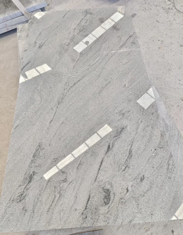 Viscon White Polished Granite Floor Tile